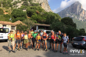 io con i miei bastoncini da trekking Ferrino