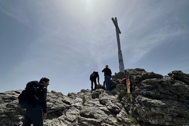 Salita a Punta Lamarmora